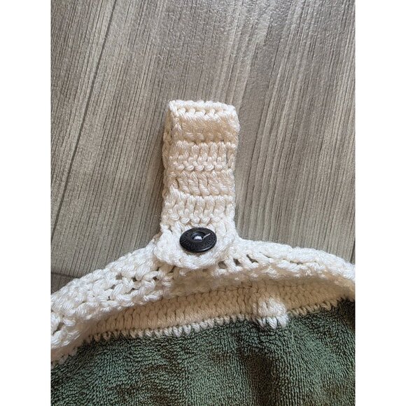 Handmade Crocheted Hanging Kitchen Towel Patchwork Star Pattern - Picture 3 of 6